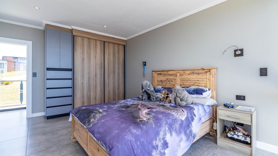 4 Bedroom Property for Sale in Le Grand Golf Estate Western Cape